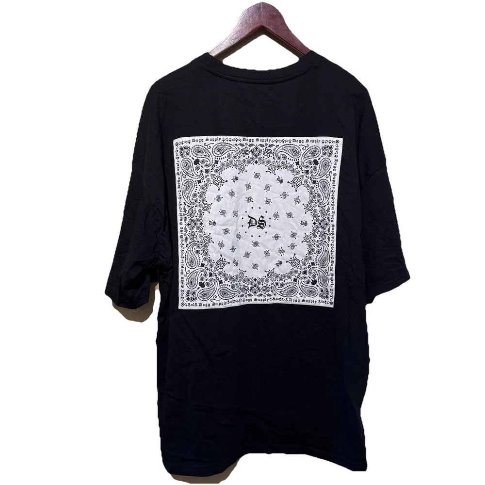 Dogg‎ Supply by Snoop Dogg T-Shirt Black Bandana Fabric Patch Size Large